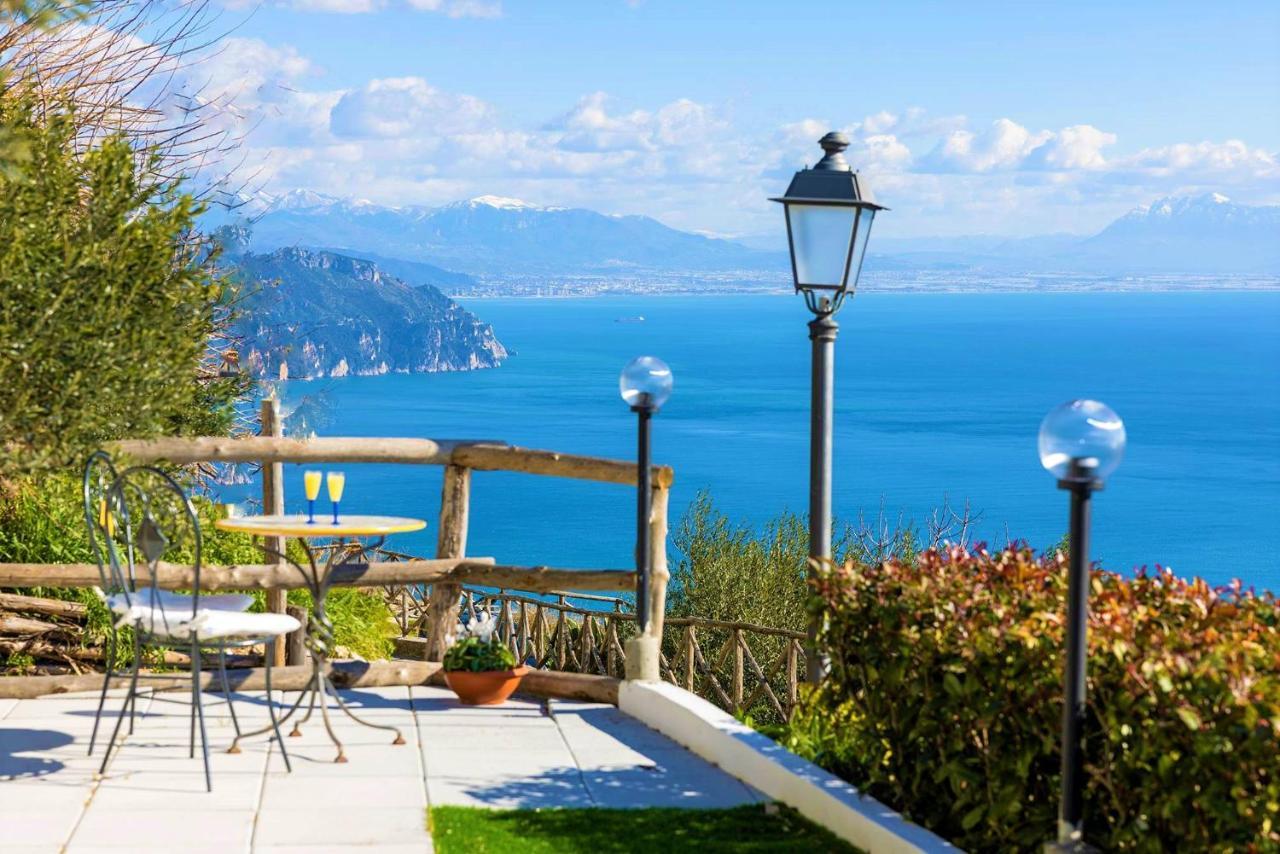 Il Giardino Di Rosa Amalfi